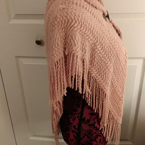 Mixit shoulder cape - Picture 4 of 8